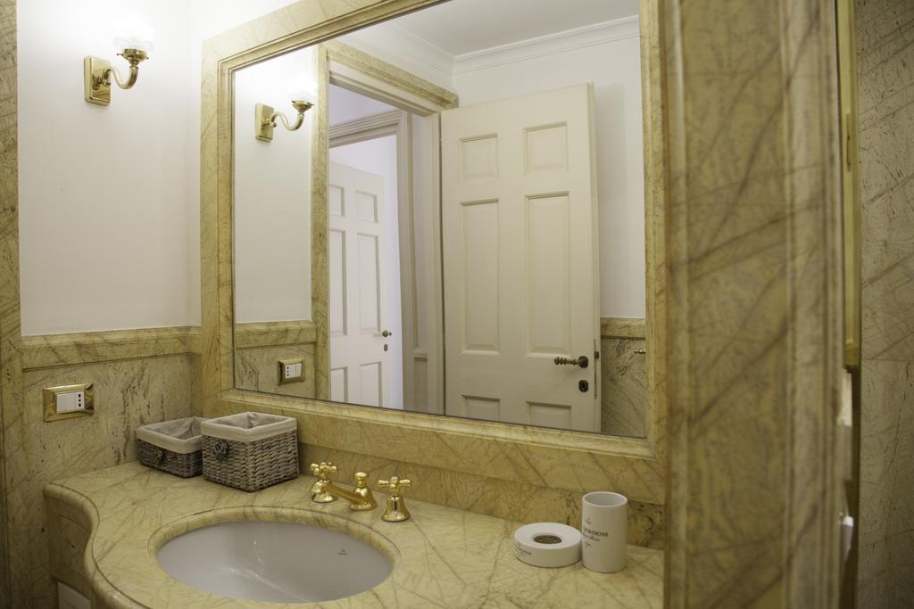 Capital Navona Luxury Apartment Casa E Appartamento Per Vacanze Rom Exteriör bild